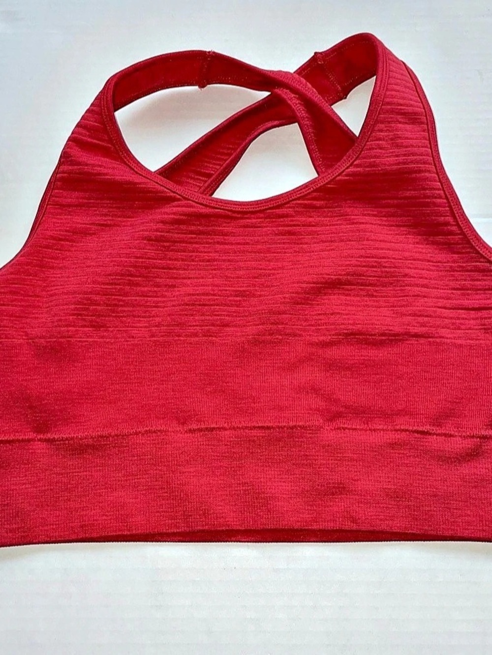 Alphalete Amplify Back Cross Bra Red Racerback Sports Bra